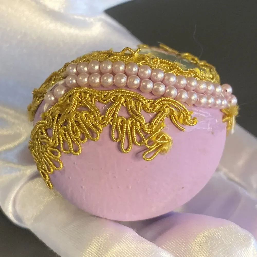 Vintage Handmade Diorama Christmas Ornament 3D Beaded Deer Scene Purple Holiday